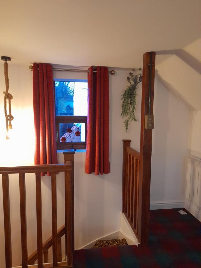 Willow'S Cottage Edwinstowe Bagian luar foto