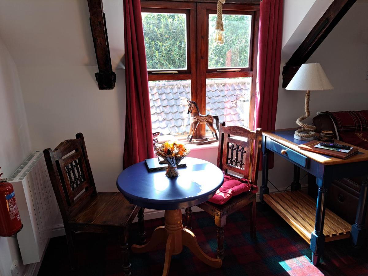 Willow'S Cottage Edwinstowe Bagian luar foto
